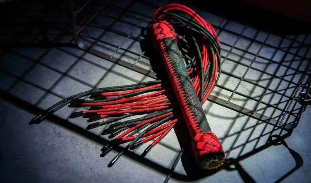 西檬之家-字母圈新人指南：如何安全入门BDSM